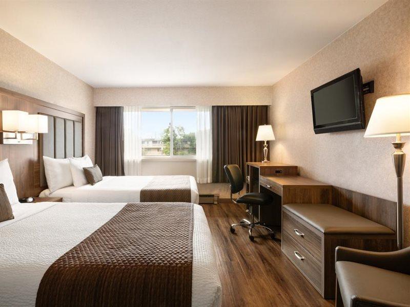 Days Inn By Wyndham Victoria On The Harbour Экстерьер фото