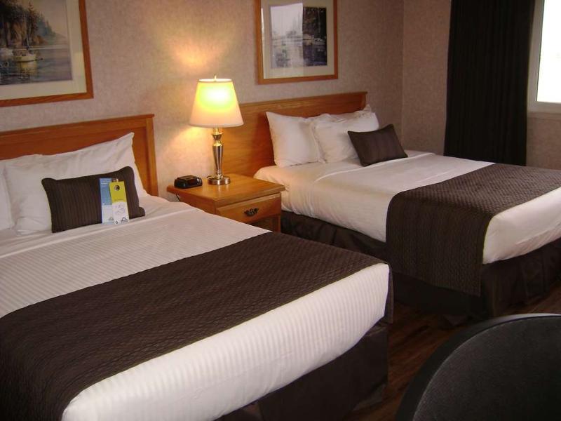 Days Inn By Wyndham Victoria On The Harbour Экстерьер фото